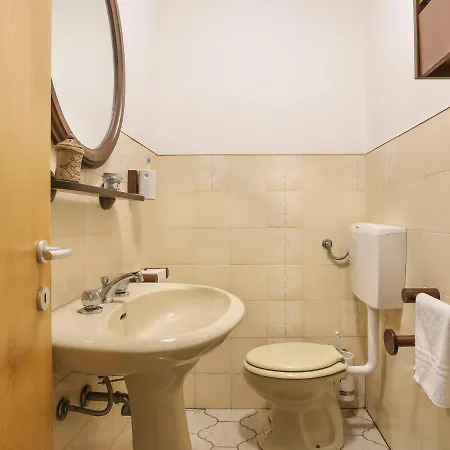 Al Faggio - Gll120 By Interhome Lucca
